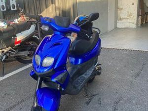 VEND SCOOTER PEUGEOT TREKKER OU ÉCHANGE