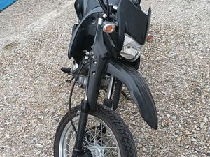 MOTO SUZUKI DR125SM