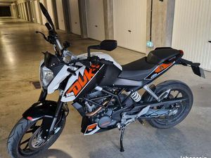 KTM 125 DUKE - 2015 - 3700 KM