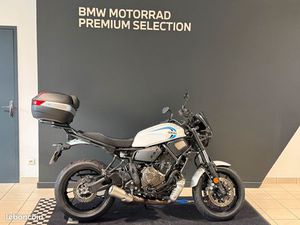 YAMAHA XSR 700