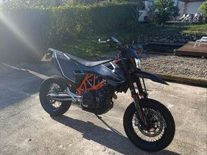KTM 690 SMCR