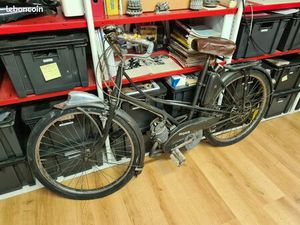 MOBYLETTE AV3 1952 AVEC CARTE GRISE