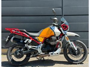 MOTO GUZZI V85 TT 853 CM3