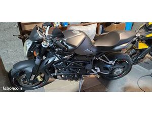 MV AGUSTA BRUTUALE 920