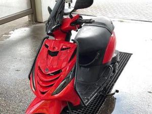 PIAGGIO ZIP 4T IGET 2023 FULL OPTION — SCOOTERS | PIAGGIO — MARKTPLAATS