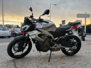 APRILIA RS 457 2025 457 CM3 | MOTO SPORTIVE | 160 KM | BLANC | 83000 TOULON