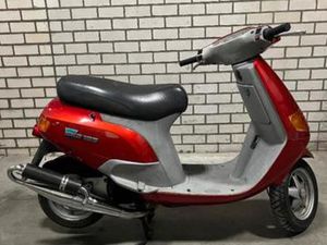PIAGGIO SKIPPER 150CC OPKNAPPER — SCOOTERS | PIAGGIO — MARKTPLAATS