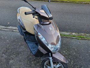 SCOOTER KISBEE PEUGEOT 4T 14000KM 900 À DÉBATRE
