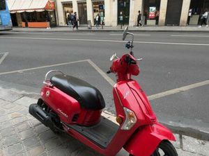 SCOOTER KYMCO LIKE 125