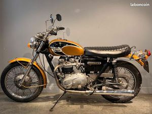 [PRO] TRIUMPH BONNEVILLE 1972 À PARTIR DE 119E/MOIS
