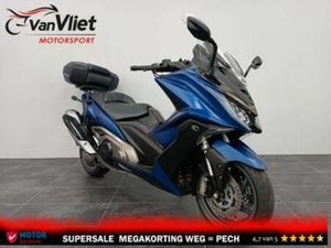 ZEER MOOIE KYMCO AK 550 SUPER TOURING MAT BLAUW (BJ 2020) — MOTOREN | OVERIGE MERKEN — MARKTPLAATS