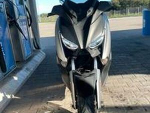 YAMAHA X-MAX 400 ABS TECH MAX 2021