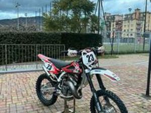HUSQVARNA CR 125