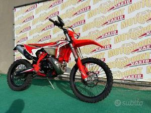 BETA RR X-PRO 300 2T ENDURO (2025)