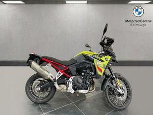 BMW F900GS