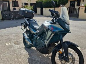 VENDS HONDA TRANSALP 750 ÉQUIPÉE VOYAGE