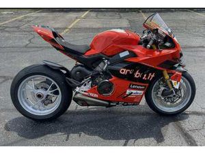 DUCATI PANIGALE V4 SBK 2024 REPLICA BAUTISTA