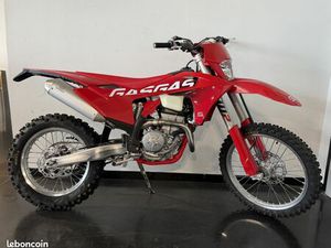 GASGAS 250 EC-F 2024 NEUF DESTOCKAGE