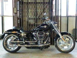 ② HARLEY-DAVIDSON SOFTAIL FLFBS FAT BOY 114