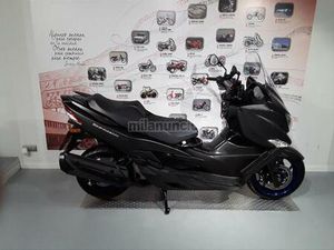 SUZUKI - BURGMAN 400