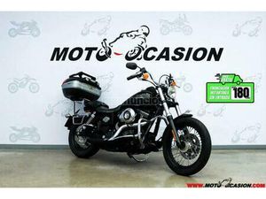 HARLEY DAVIDSON - DYNA STREET BOB