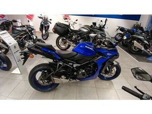SUZUKI GSX-S1000GT TOUR