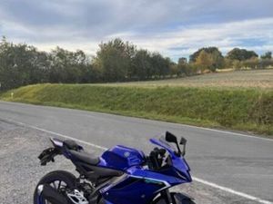 YAMAHA YZF R 125