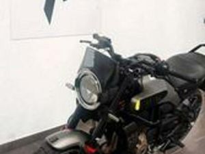 HUSQVARNA SVARTPILEN 401