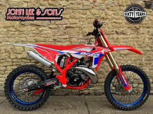 BETA RX 350 CC MOTOCROSS BIKE, BRAND NEW 2026 MODEL, PRE ORDER FOR NEXT BIKES