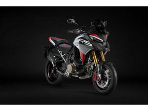 DUCATI MULTISTRADA V4 RS NR.8