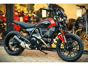 DUCATI SCRAMBLER 800 ICON DARK