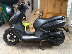 SCOOTER PEUGEOT KISBEE 2022