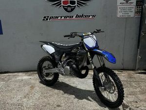YAMAHA YZ 250