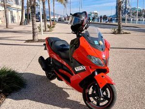 VEND SCOOTER GILERA NEXUS 250
