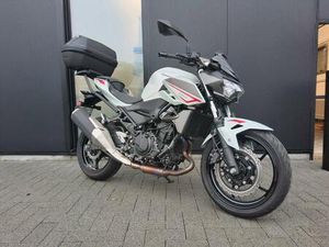② KAWASAKI Z400 ABS A2 MET 2 JAAR GARANTIE!