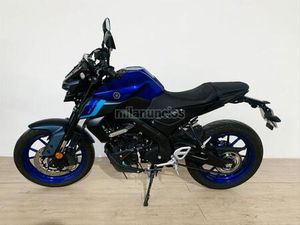 YAMAHA - MT-125