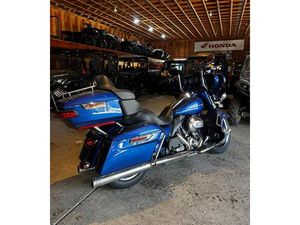 2015 HARLEY-DAVIDSON ULTRA LIMITED