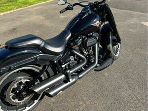 HARLEY FAT BOY 114 « FULL BLACK »30TH