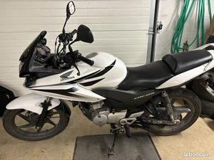 HONDA 125 CBF