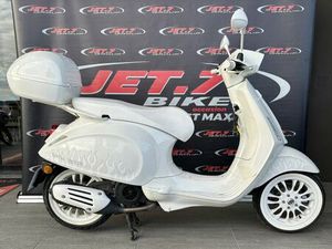 VESPA SPRINT 125 2022 125 CM3 | SCOOTER | 233 KM | BLANC | 83120 STE MAXIME