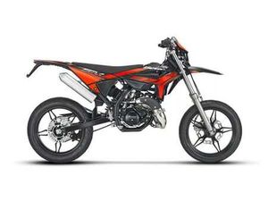BETA RR 50 MOTARD - BLACK E5+ - ZÁRUKA 2 ROKY