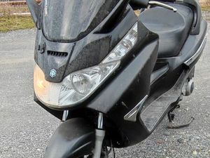 SCOOTER 125 PIAGGIO X8