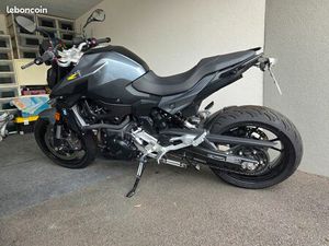 BMW F900R