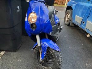 VEND PEUGEOT LUDIX EN RÈGLE