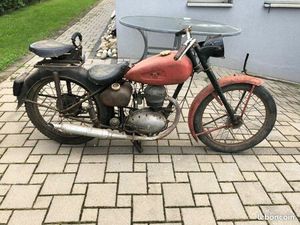 MOTO ANCIENNE TERROT 125 ETM 1953