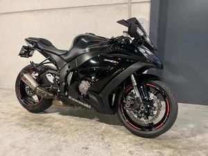 ② KAWASAKI NINJA ZX10R FIJNE SUPERBIKE