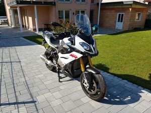 BMW S1000XR