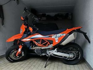 KTM 690 SMC R ARANCIONE