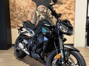 TRIUMPH STREET TRIPLE 765 RS 2026 765 CM3 | MOTO ROADSTER | 900 KM | GRIS | 59113 SECLIN