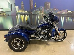 2015 HARLEY-DAVIDSON FLRT - FREEWHEELER